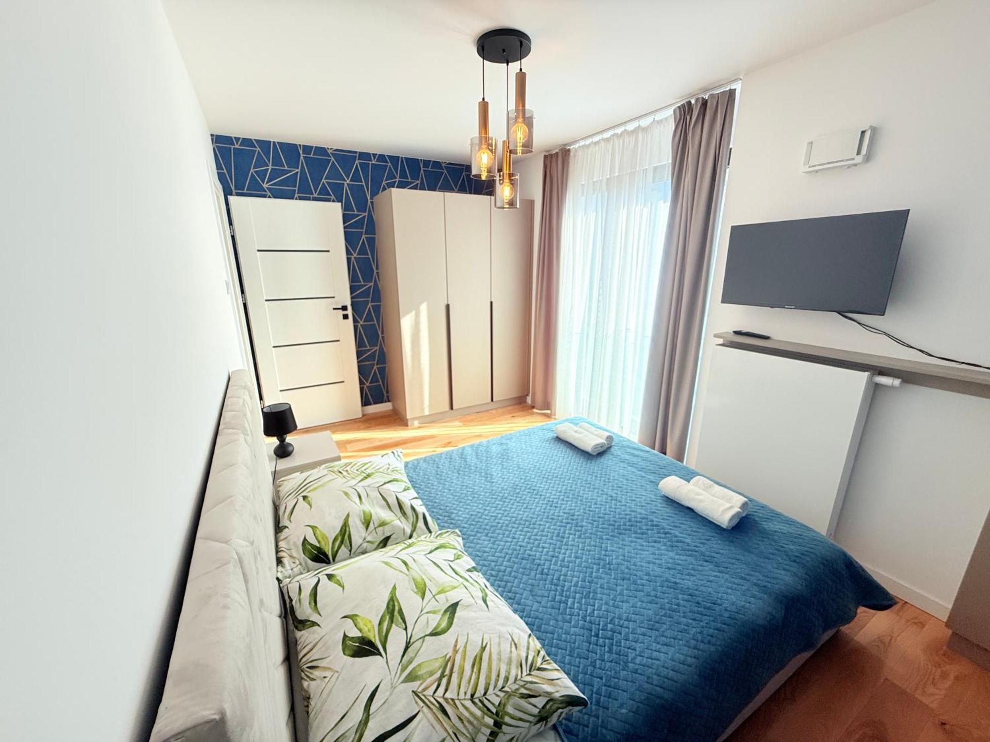 Vistula Avenue Apartment Free Parking, Swimming Pool, Sauna & Gym Cracovie Extérieur photo