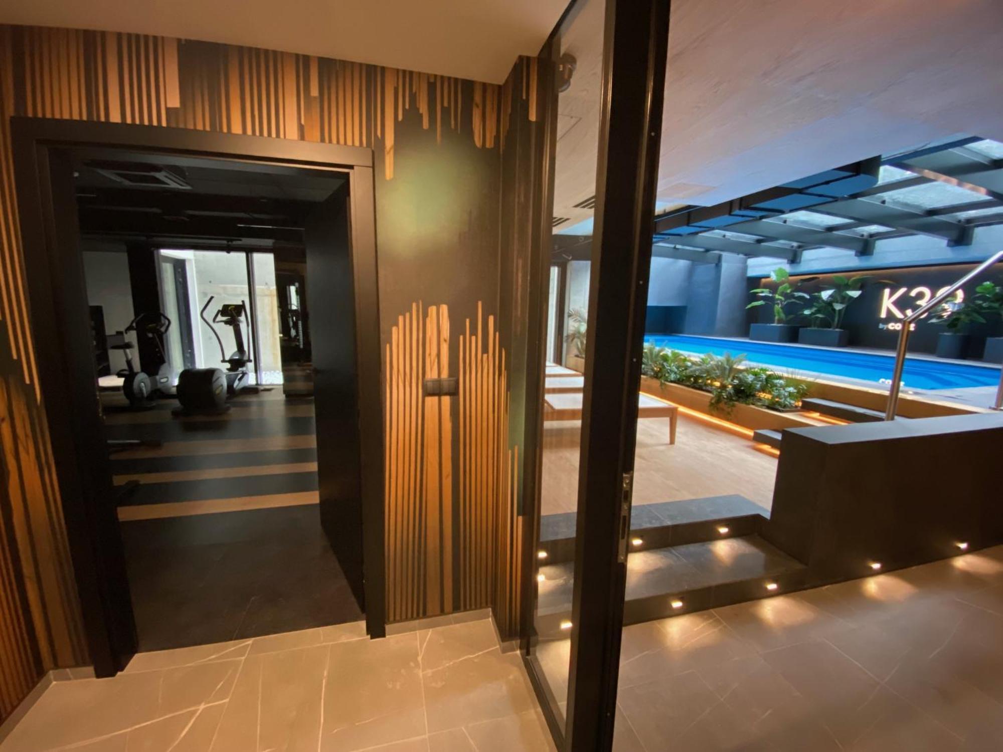 Vistula Avenue Apartment Free Parking, Swimming Pool, Sauna & Gym Cracovie Extérieur photo